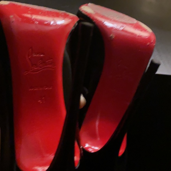 Christian Louboutin So Kate Black Patent Pumps 41 EUR - Picture 13 of 13